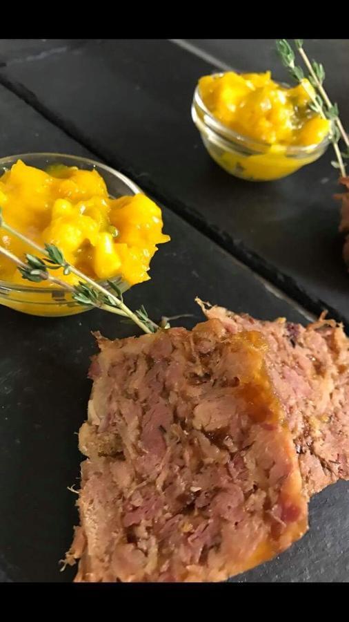 Greyhound Inn Wilton ويلتون المظهر الخارجي الصورة