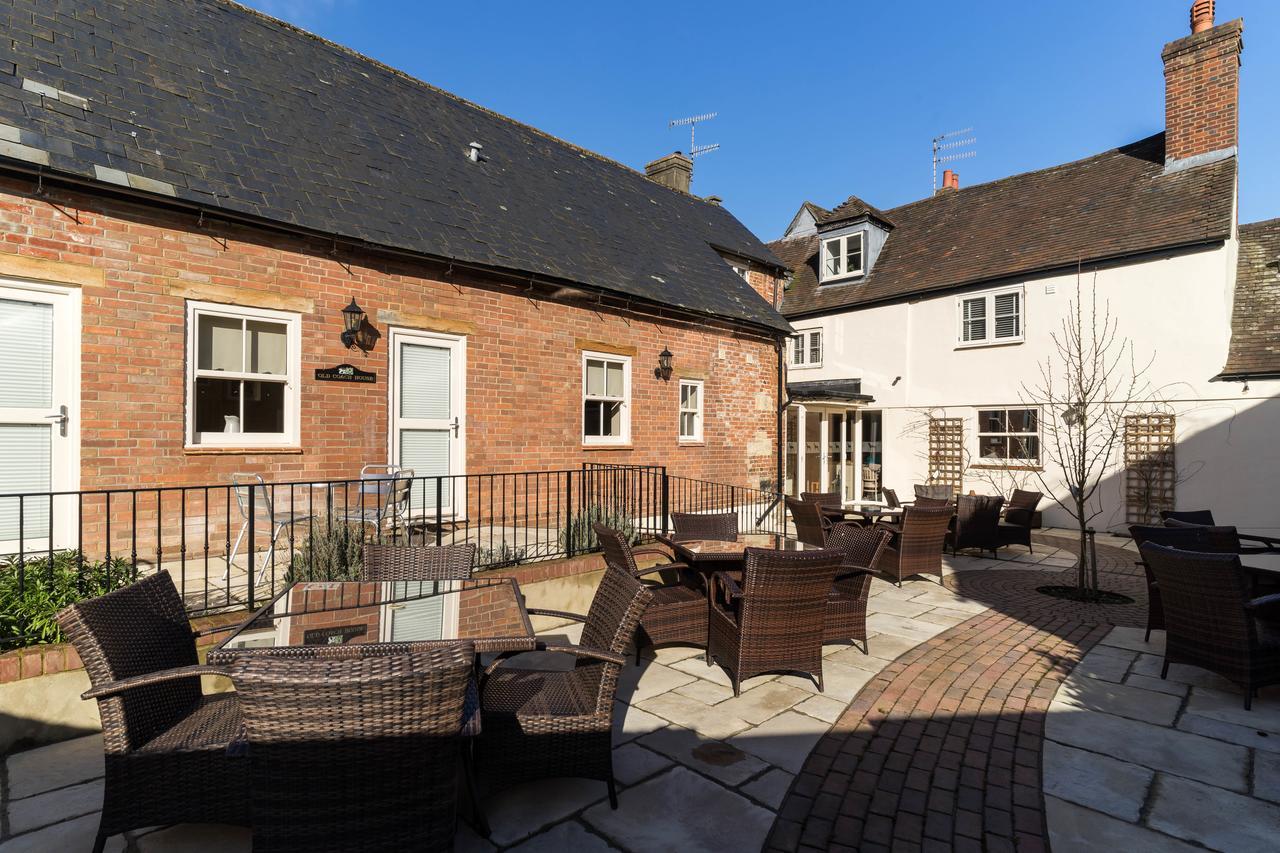 Greyhound Inn Wilton ويلتون المظهر الخارجي الصورة