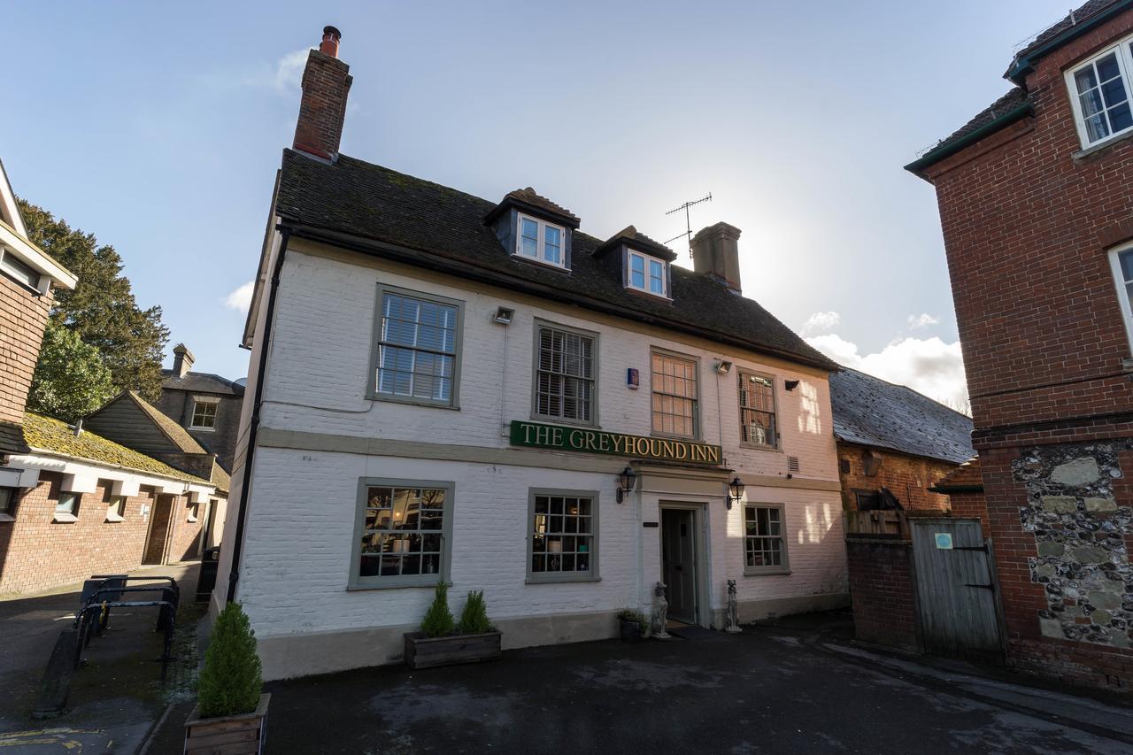Greyhound Inn Wilton ويلتون المظهر الخارجي الصورة